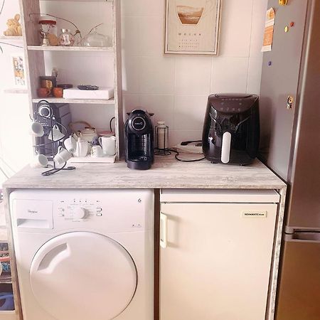 Apartamento Com Boa Luz E Localizacao Em Lisboa. Lejlighed Eksteriør billede